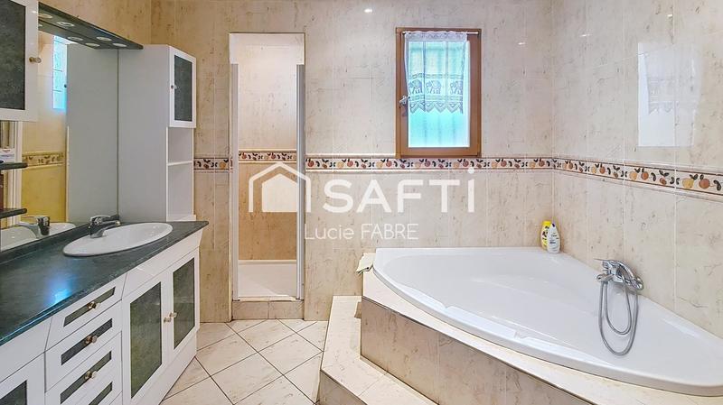 Maison - 118 m² - 4 pièces