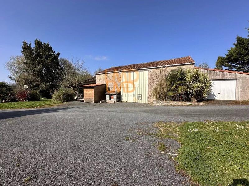 Maison - 130 m² - 6 pièces