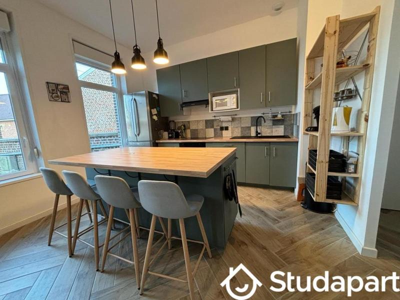 Chambre - 15 m² - 1 pièce