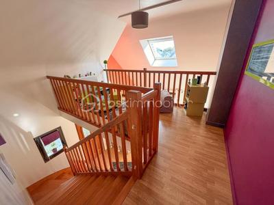 Maison - 102 m² - 5 pièces