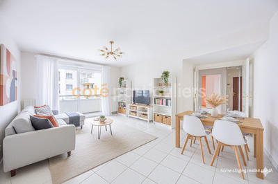 Appartement - 49 m² - 2 pièces