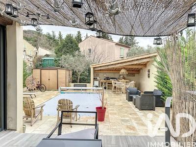 Maison - 149 m² - 5 pièces