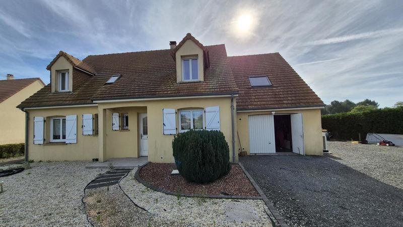 Maison - 168 m² - 8 pièces