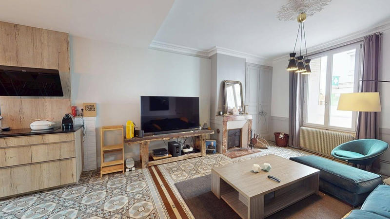 Maison - 167 m² - 6 pièces