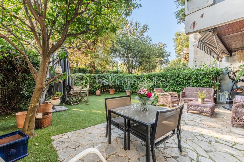 Appartement - 101 m² - 3 pièces