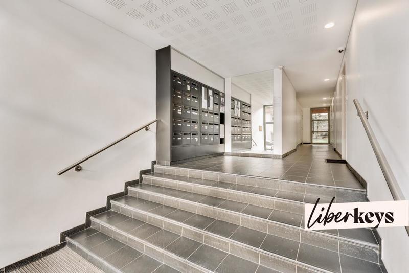 Appartement - 80 m² - 4 pièces