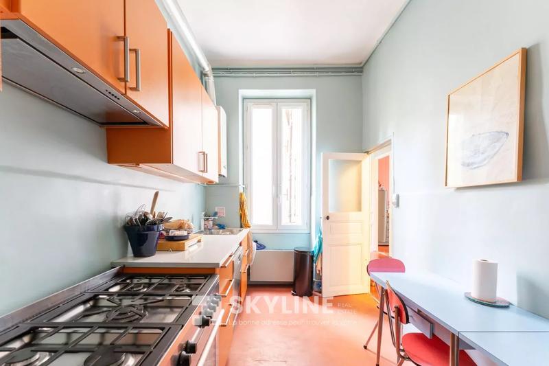 Appartement - 147 m² - 5 pièces