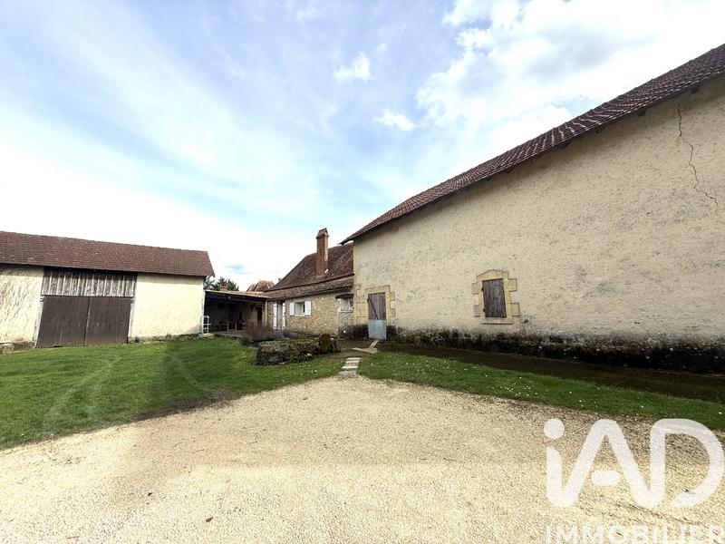 Maison - 160 m² - 7 pièces