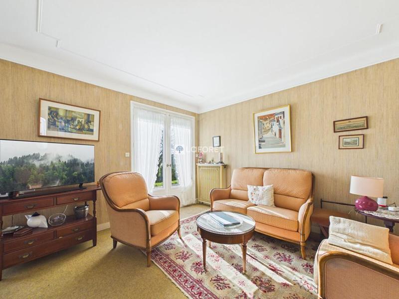 Maison - 153 m² - 7 pièces