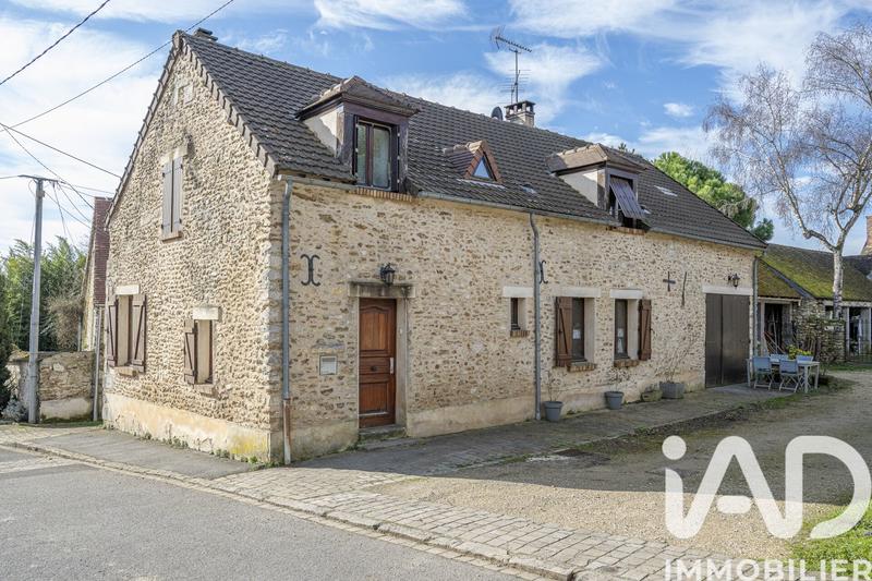 Maison de village - 124 m² - 4 pièces