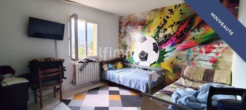 Maison - 254 m² - 10 pièces