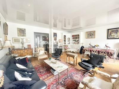 Chambre - 87 m² - 2 pièces