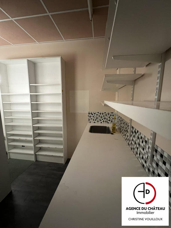 Local commercial - 163 m² - 3 pièces