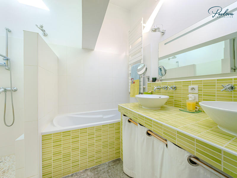 Maison traditionnelle - 107 m² - 4 pièces