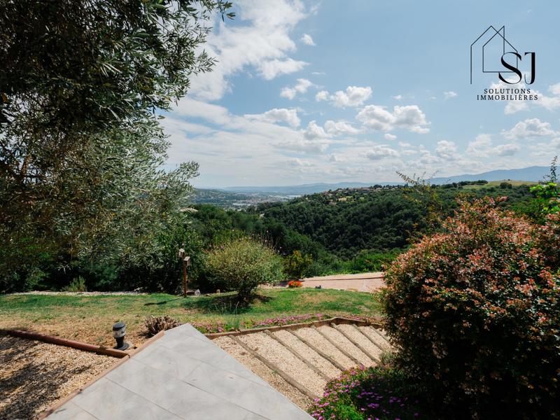 Maison - 149 m² - 5 pièces