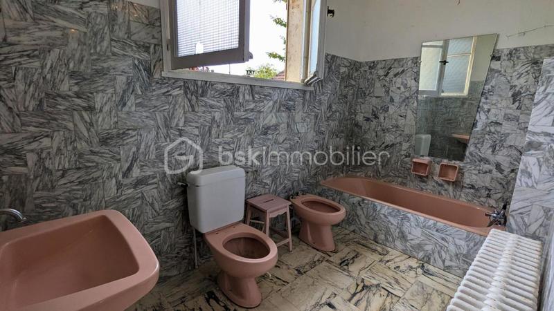 Maison ancienne - 121 m² - 6 pièces