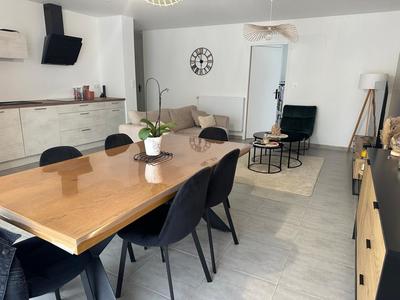 Maison - 101 m² - 4 pièces
