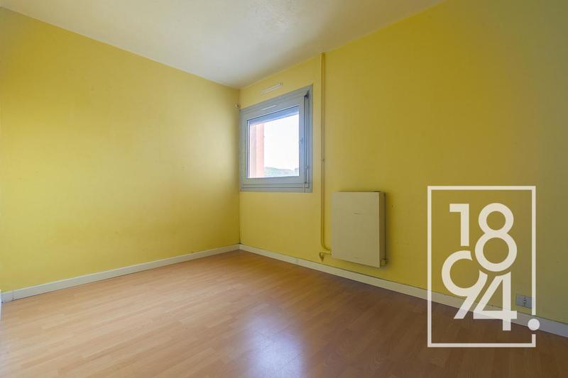 Appartement - 79 m² - 3 pièces