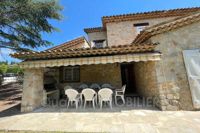 Villa - 140 m² - 5 pièces