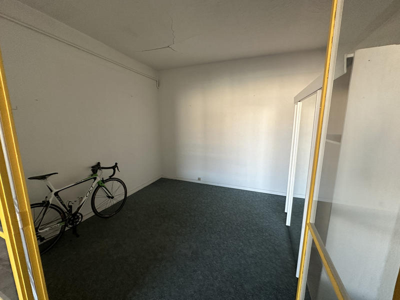 Local d'activités - 160 m²