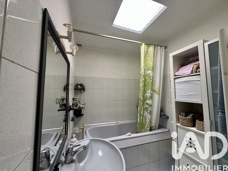 Appartement - 99 m² - 4 pièces