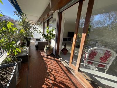 Appartement - 97 m² - 3 pièces