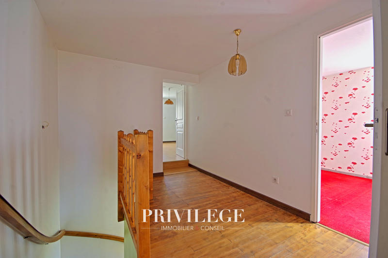 Maison - 130 m² - 5 pièces