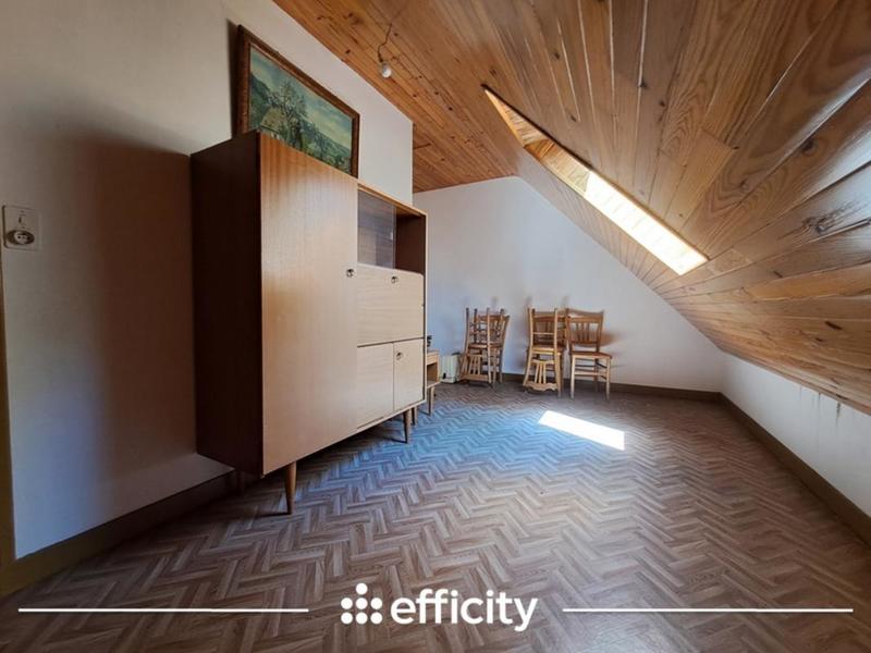 Maison - 132 m² - 7 pièces