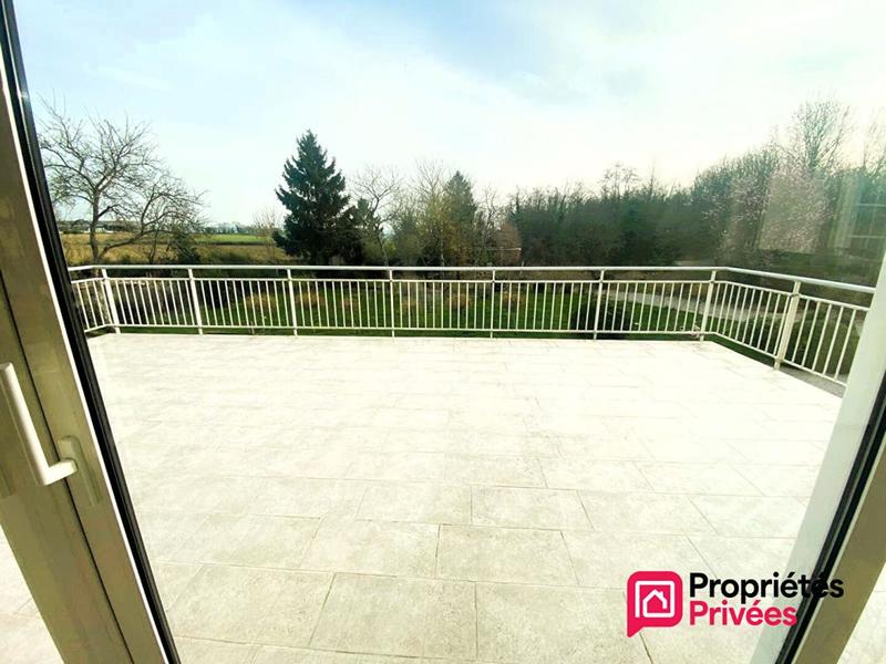 Maison - 474 m² - 16 pièces