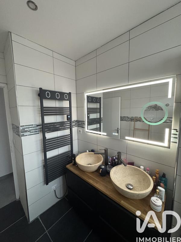 Maison - 96 m² - 4 pièces