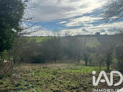 Maison - 270 m² - 10 pièces