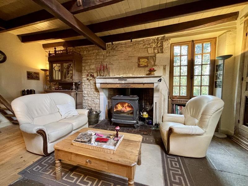 Propriété - 297 m² - 9 pièces