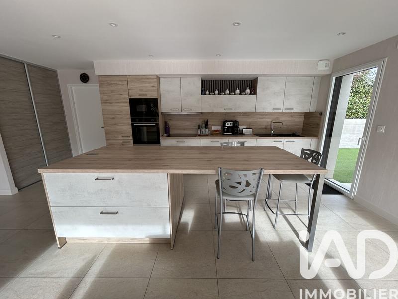 Maison - 128 m² - 4 pièces