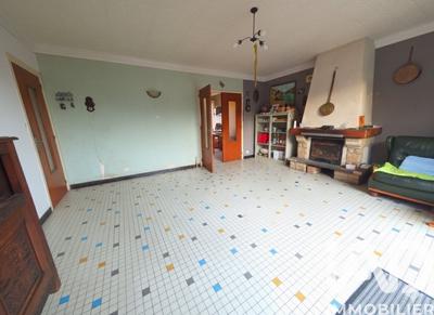 Maison - 148 m² - 8 pièces