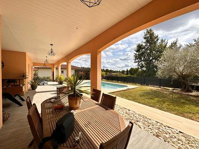 Maison - 127 m² - 5 pièces