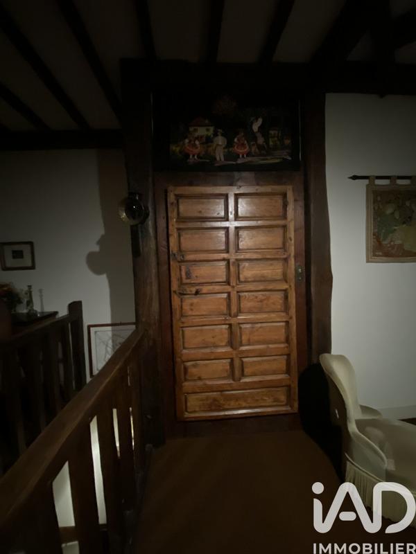 Maison - 224 m² - 11 pièces