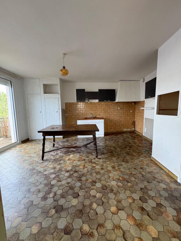 Maison - 190 m² - 7 pièces