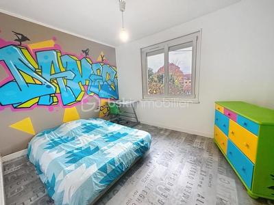 Maison - 105 m² - 6 pièces