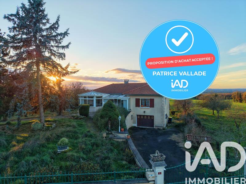 Maison - 162 m² - 8 pièces