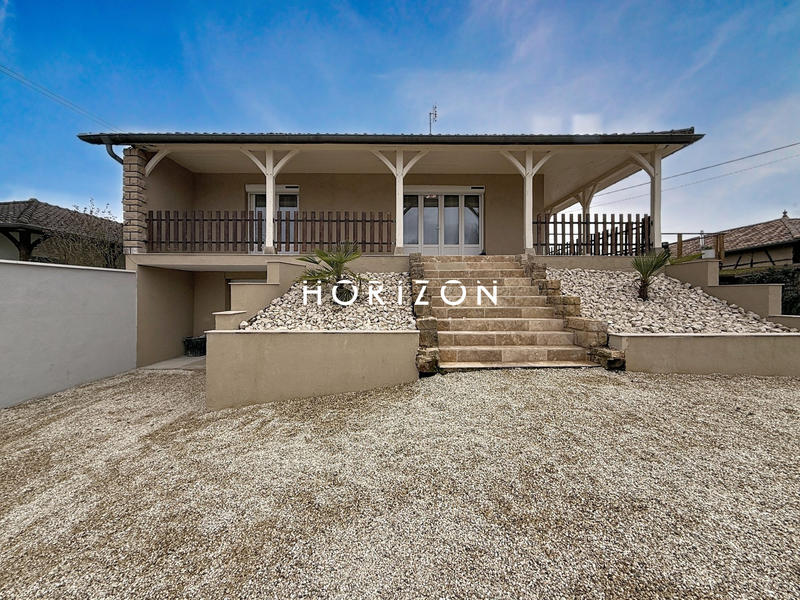 Maison traditionnelle - 82 m² - 4 pièces