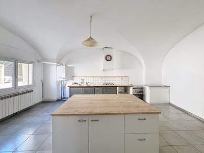 Maison de maîtres - 340 m² - 7 pièces