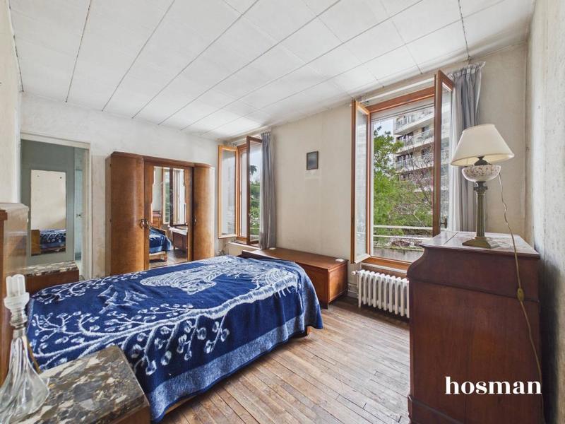 Maison - 220 m² - 6 pièces