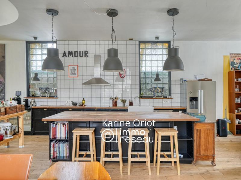 Maison - 279 m² - 6 pièces