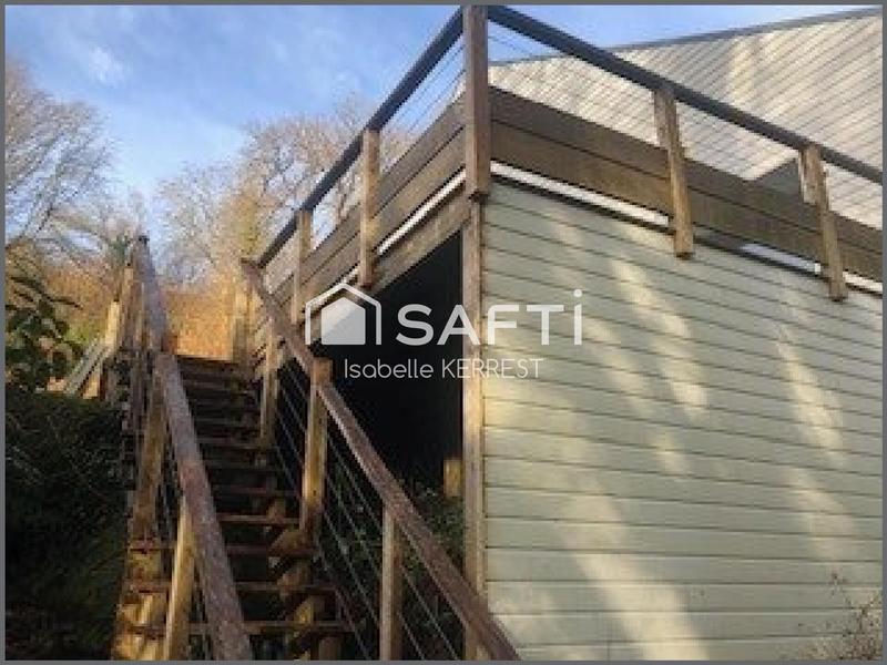 Maison - 260 m² - 8 pièces