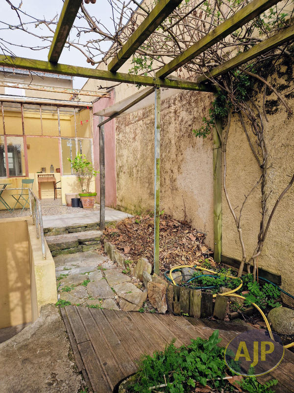 Maison - 146 m² - 6 pièces