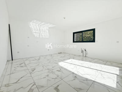 Maison - 130 m² - 4 pièces