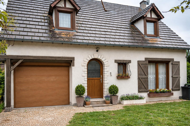 Maison - 102 m² - 4 pièces