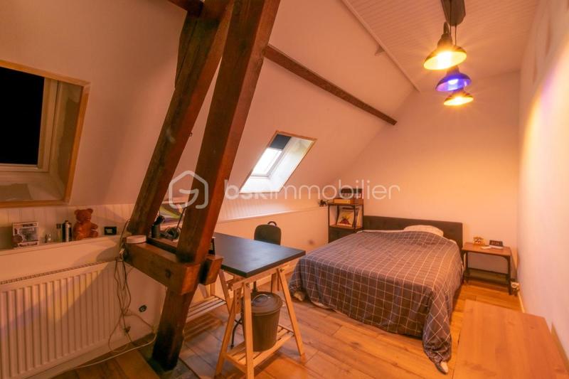 Maison bourgeoise - 230 m² - 8 pièces