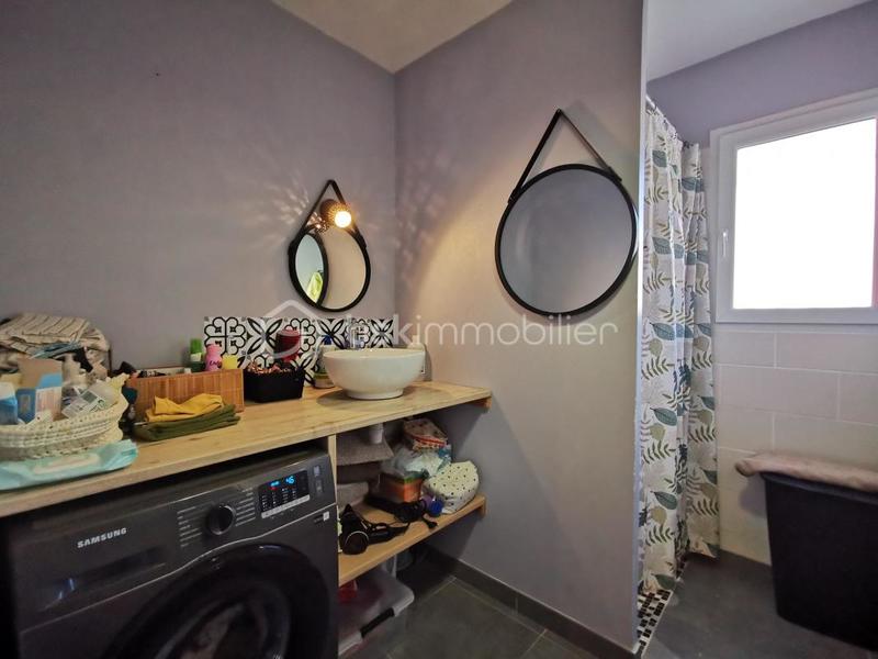 Maison traditionnelle - 94 m² - 5 pièces