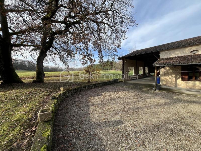 Corps de ferme - 180 m² - 5 pièces